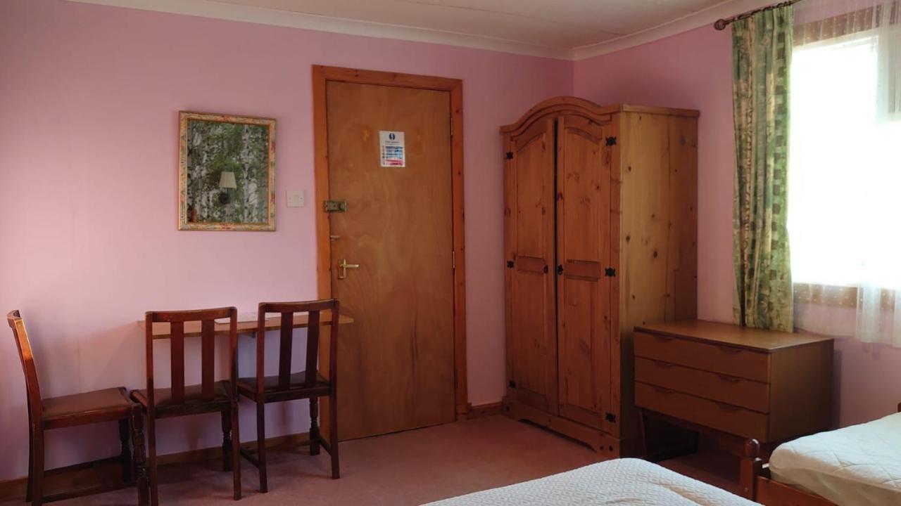 Scotland Paradise Relax Accommodation By Shooting Club Kirriemuir Balintore  Bagian luar foto