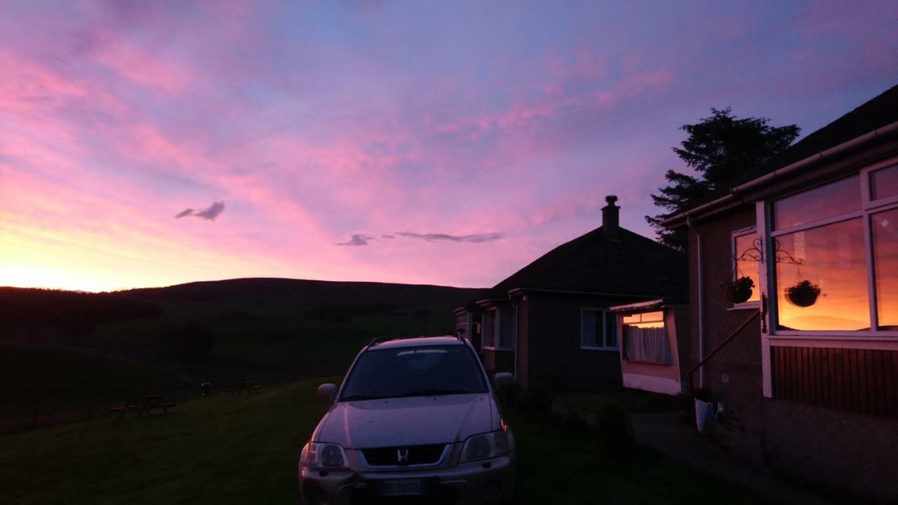 Scotland Paradise Relax Accommodation By Shooting Club Kirriemuir Balintore  Bagian luar foto