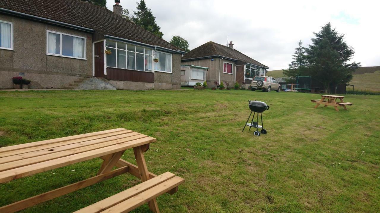 Scotland Paradise Relax Accommodation By Shooting Club Kirriemuir Balintore  Bagian luar foto