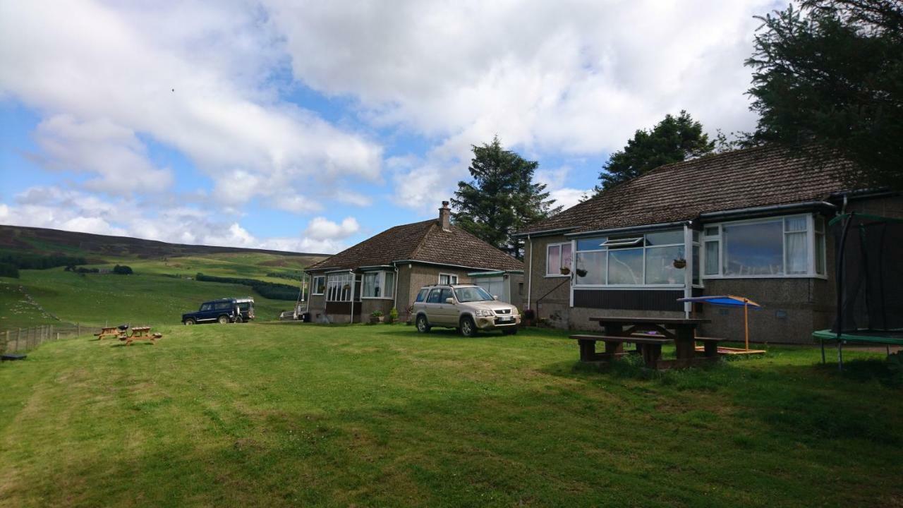 Scotland Paradise Relax Accommodation By Shooting Club Kirriemuir Balintore  Bagian luar foto