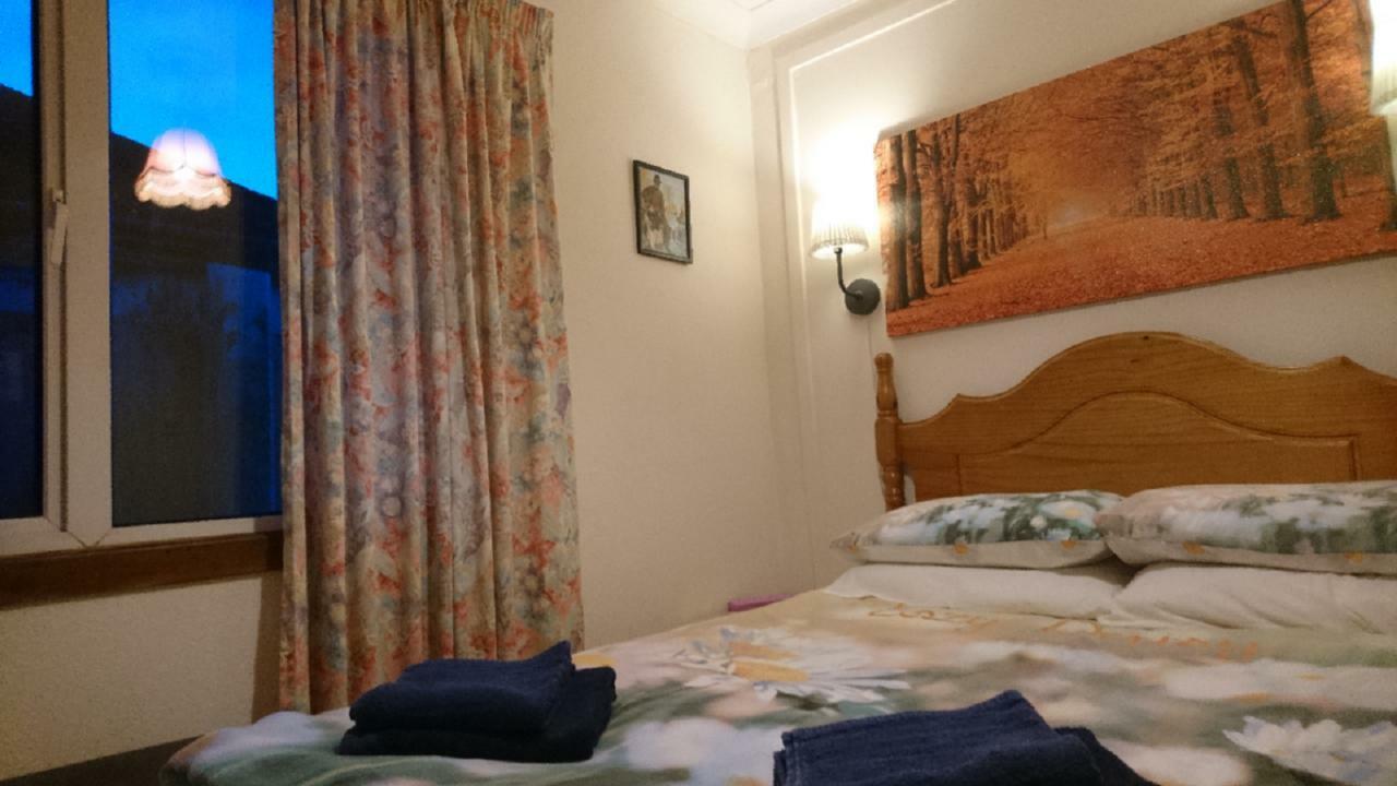 Scotland Paradise Relax Accommodation By Shooting Club Kirriemuir Balintore  Bagian luar foto